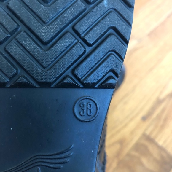 Dansko Professional Tooled Women’s Clog Size 38 - Picture 6 of 6